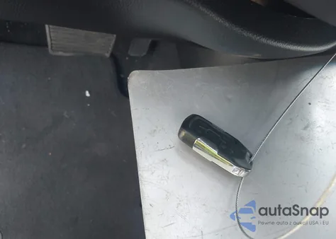 2018 Chevrolet Tahoe Premier z USA, uszkodzony, nr VIN 1GNSCCKC4JR365908